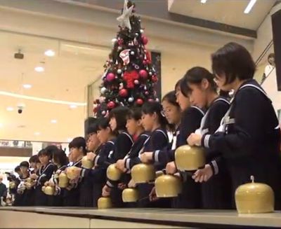 イオンモール高岡クリスマスツリー点灯式